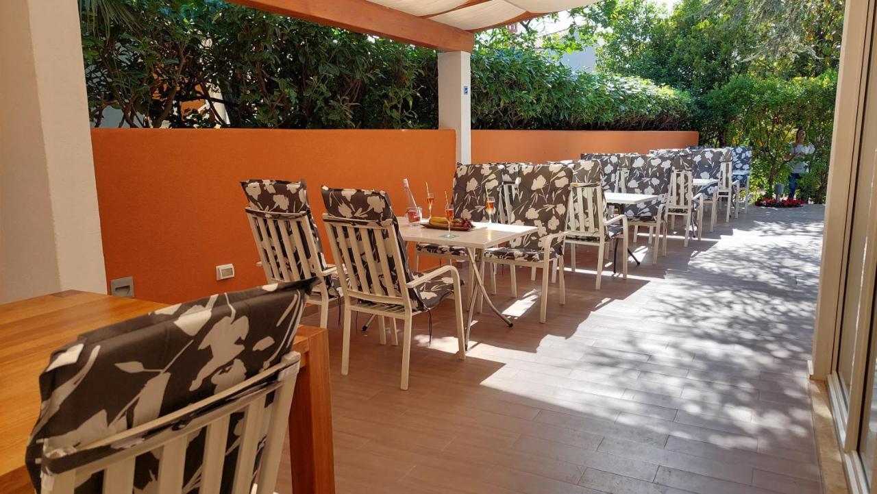 Bed And Breakfast La Rossa Umag Buitenkant foto