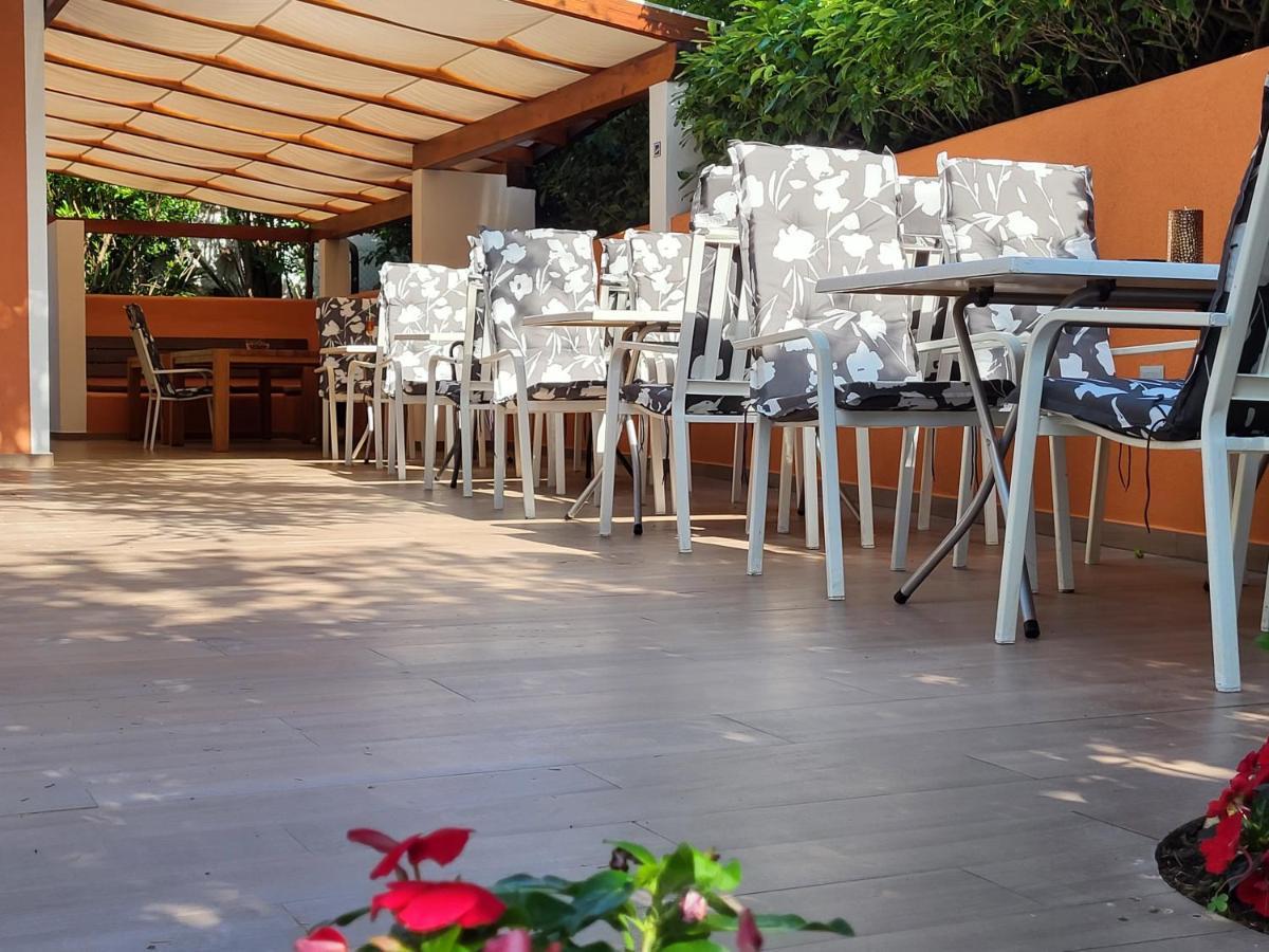 Bed And Breakfast La Rossa Umag Buitenkant foto